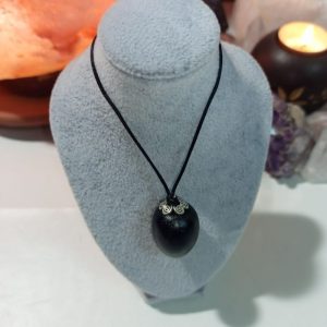 Colgante Ovoide MAGNETITA. 3 tamaños.