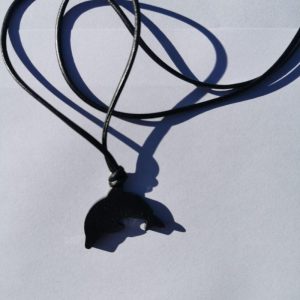 Colgante Delfín Magnetita Orgonita Auténtica