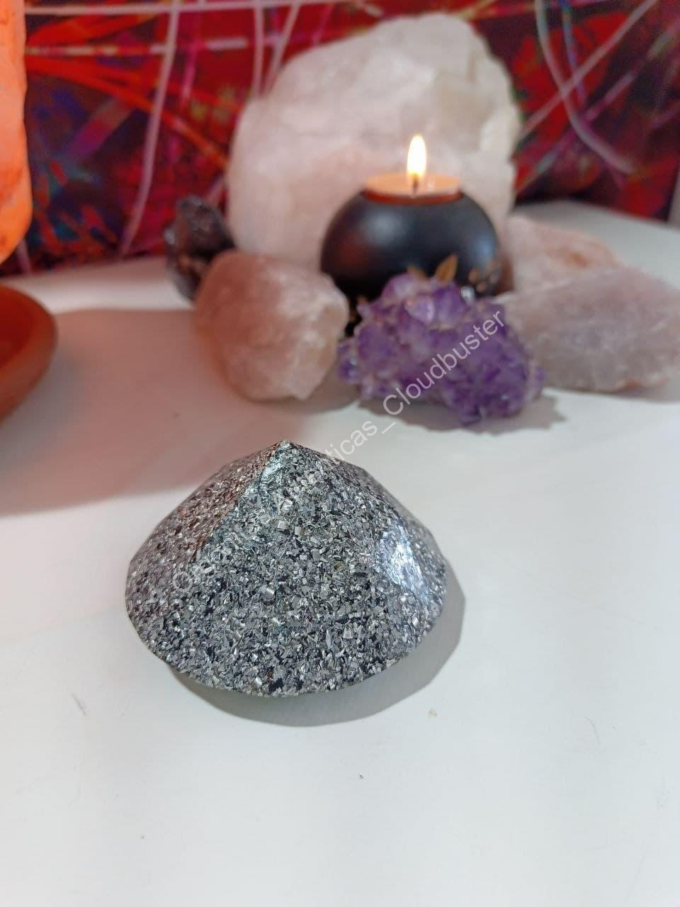 Orgonita Auténtica / Electronite Pirámide formato diamante Grande