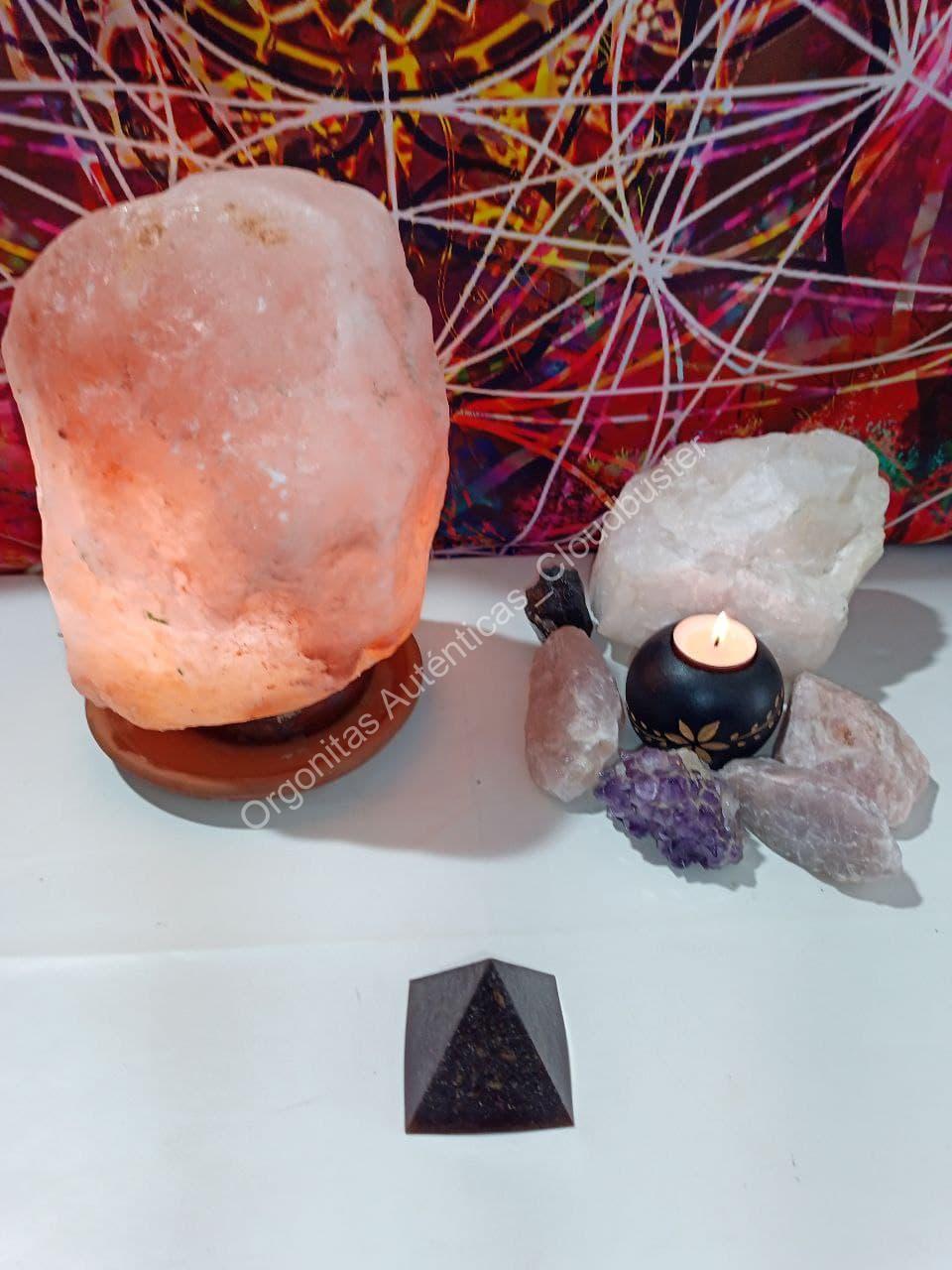 Orgonita Auténtica VIRUTA DE HIERRO Pirámide mediana 4 lados - Imagen 5