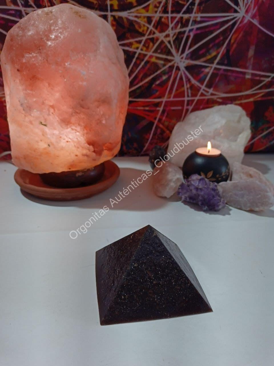 Orgonita Auténtica VIRUTA DE HIERRO Pirámide Grande 4 lados - Imagen 4