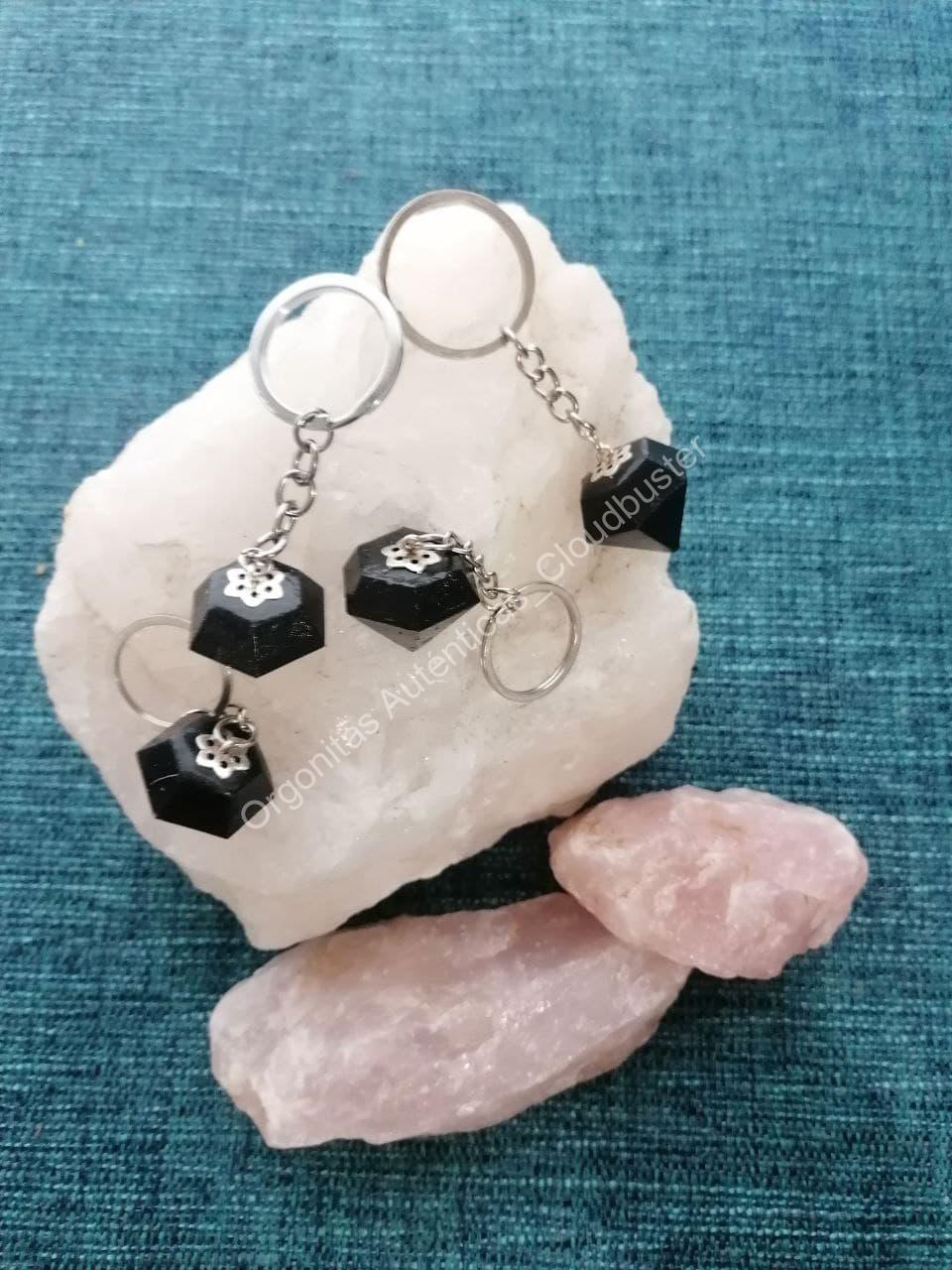 Orgonita Auténtica LLAVERO DE MAGNETITA formato DIAMANTE - Imagen 3