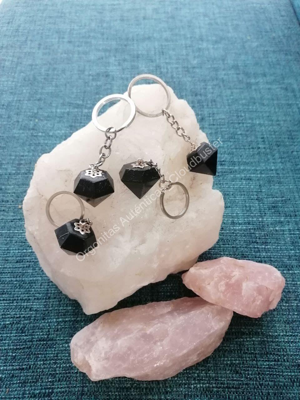 Orgonita Auténtica LLAVERO DE MAGNETITA formato DIAMANTE - Imagen 2