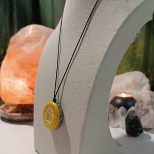 Orgonita Auténtica / Electronite Colgante o llavero Plexo Solar formato Semicírculo