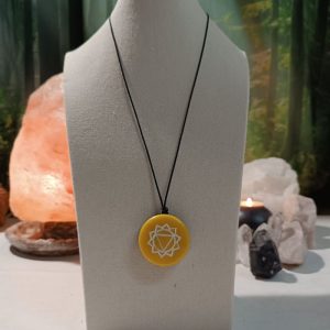 Orgonita Auténtica / Electronite Colgante o llavero Plexo Solar formato Semicírculo