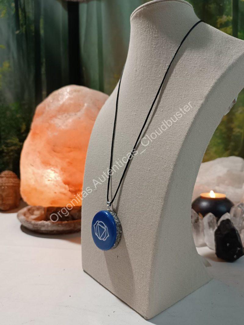 Orgonita Auténtica / Electronite Colgante o llavero Chakra Tercer Ojo formato Semicírculo - Imagen 3