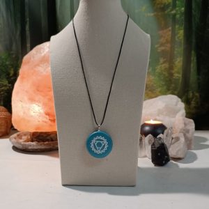Orgonita Auténtica / Electronite Colgante o llavero Chakra de Garganta formato Semicirculo