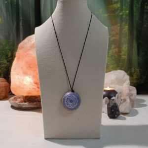 Orgonita Auténtica / Electronite Colgante o llavero Chakra Corona formato Semiesfera