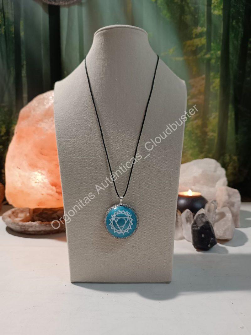 Orgonita Auténtica / Electronite Colgante o llavero Chakra de Garganta formato Semiesfera - Imagen 4