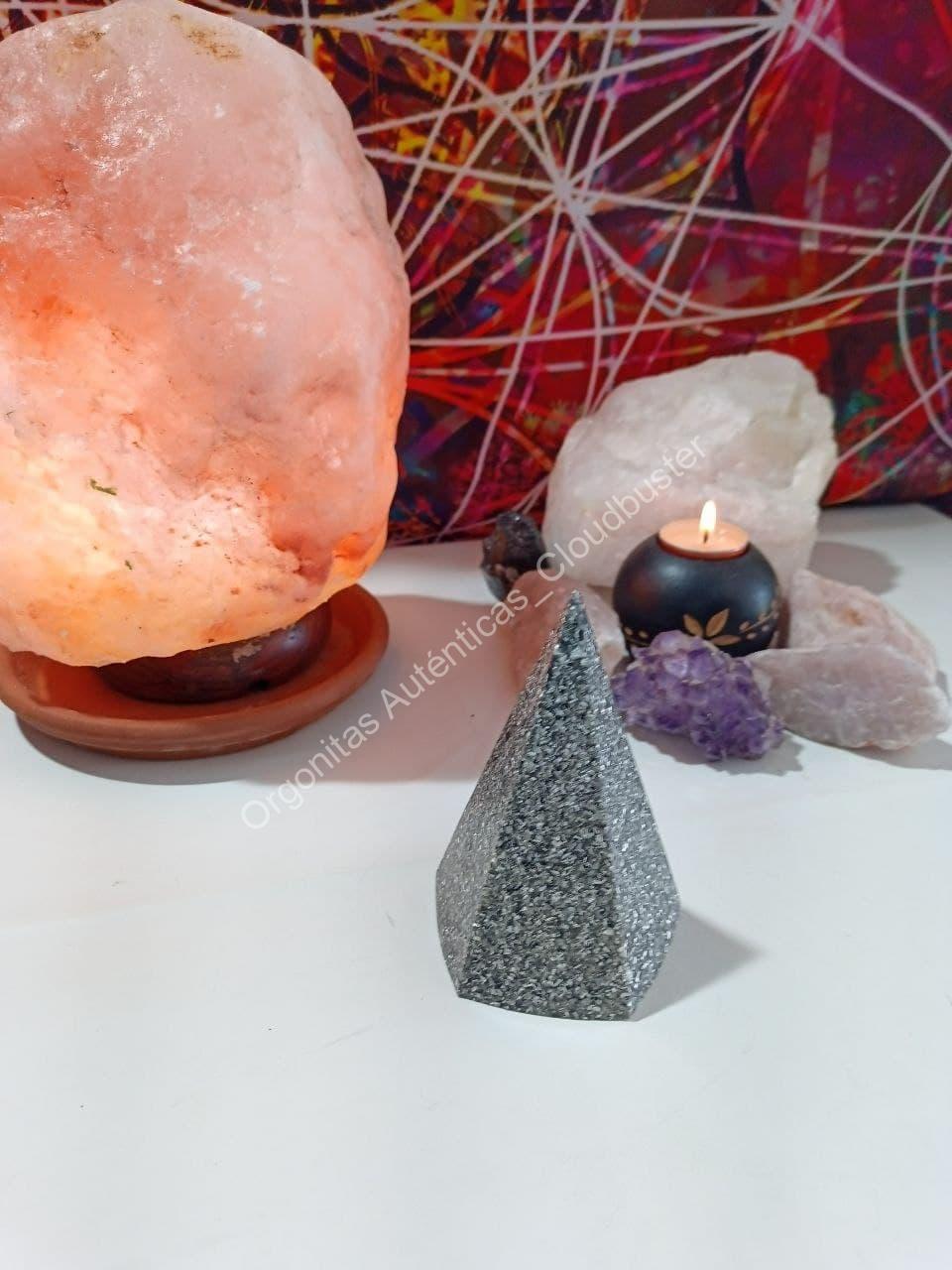 Orgonita Auténtica / Electronite Pirámide formato Pentagonal - Imagen 2