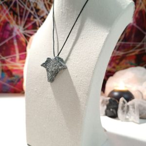 Orgonita Auténtica / Electronite Colgante Hoja en Punta