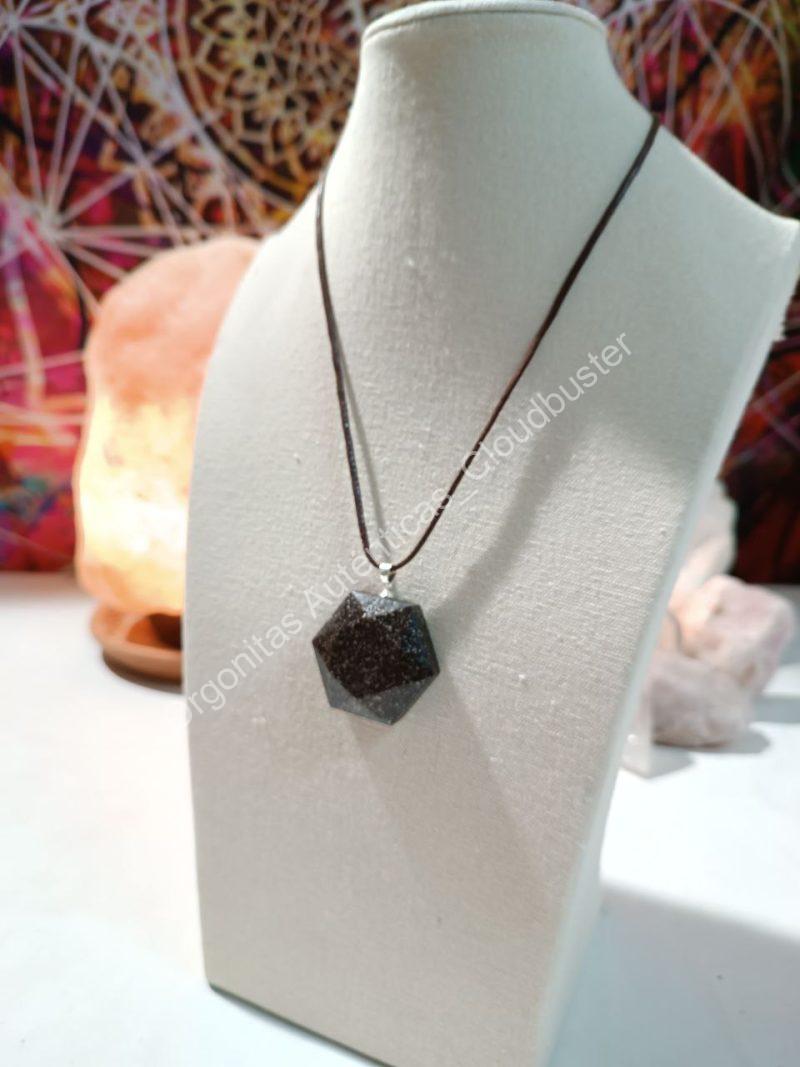 Orgonita Auténtica VIRUTA PEQUEÑA DE HIERRO colgante Hexágono - Imagen 3