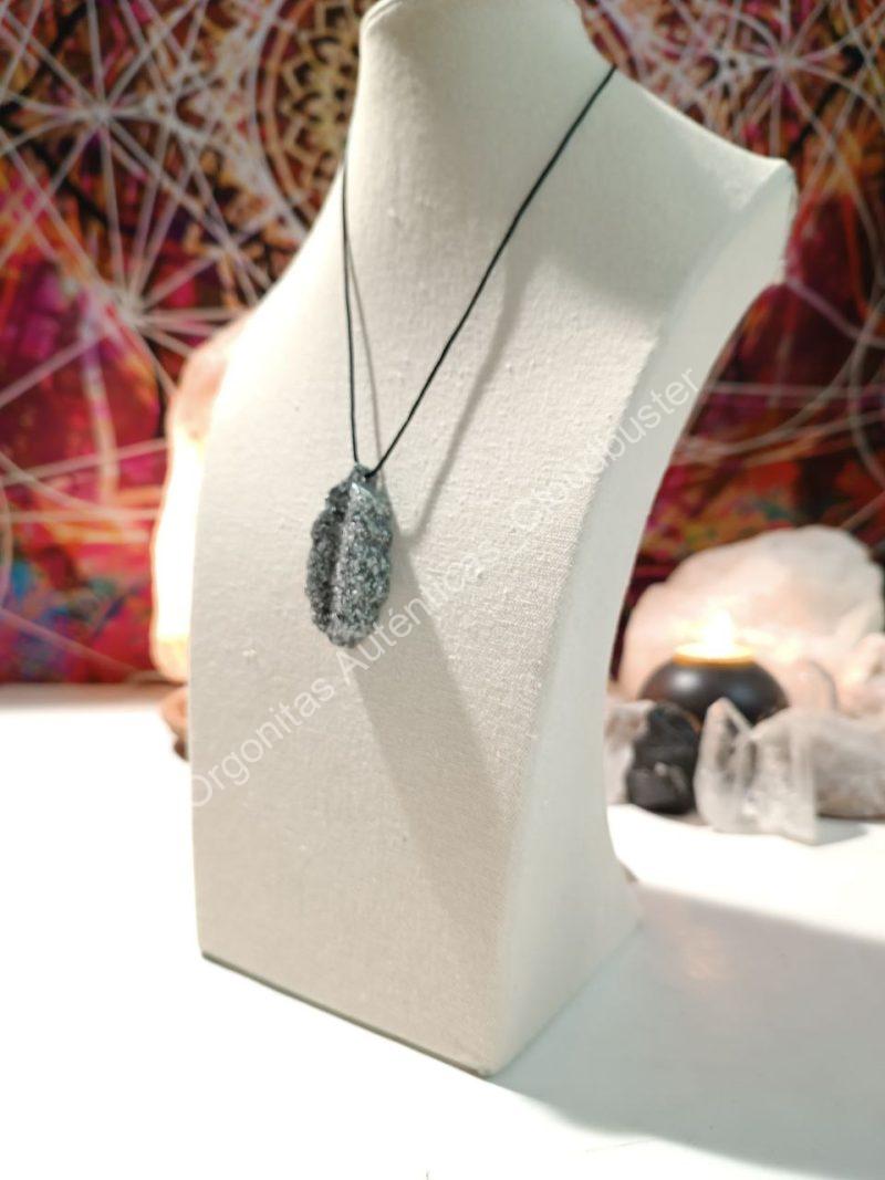 Orgonita Auténtica / Electronite Colgante Hoja Alargada con Picos - Imagen 3