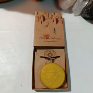 Orgonita Auténtica / Electronite Colgante o llavero Plexo Solar formato Semicírculo